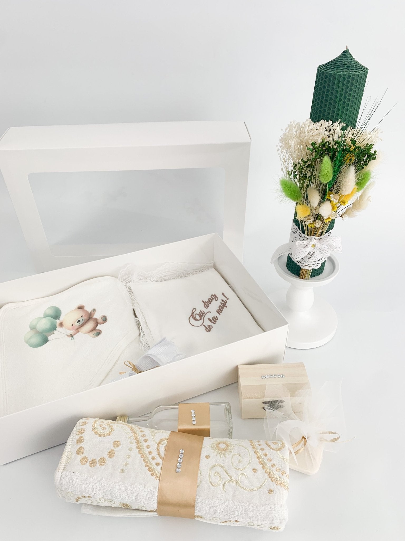 Trusou baiat verde ursulet cu baloane - Botez bebelusi