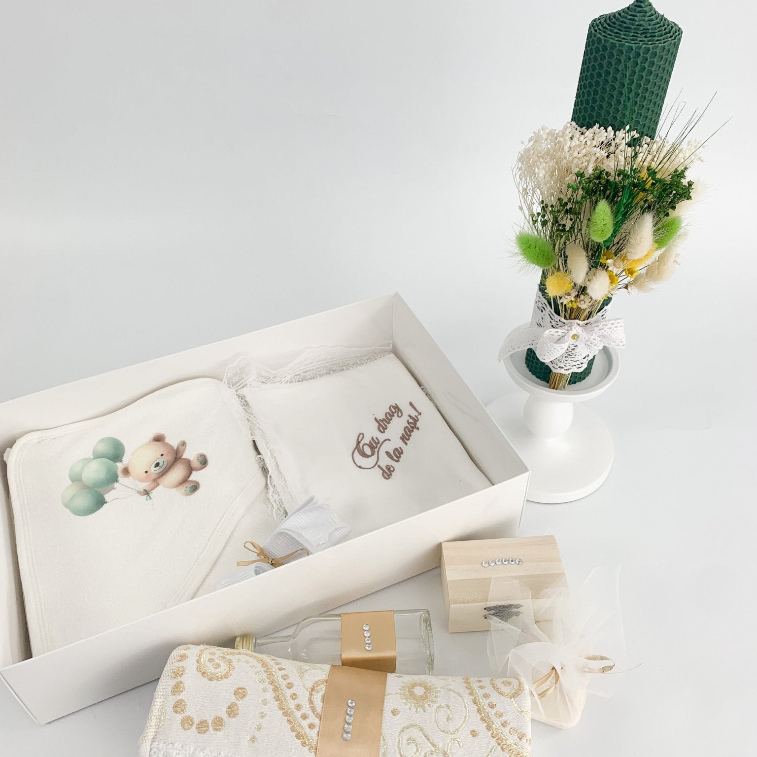 Trusou baiat verde ursulet cu baloane - Botez bebelusi