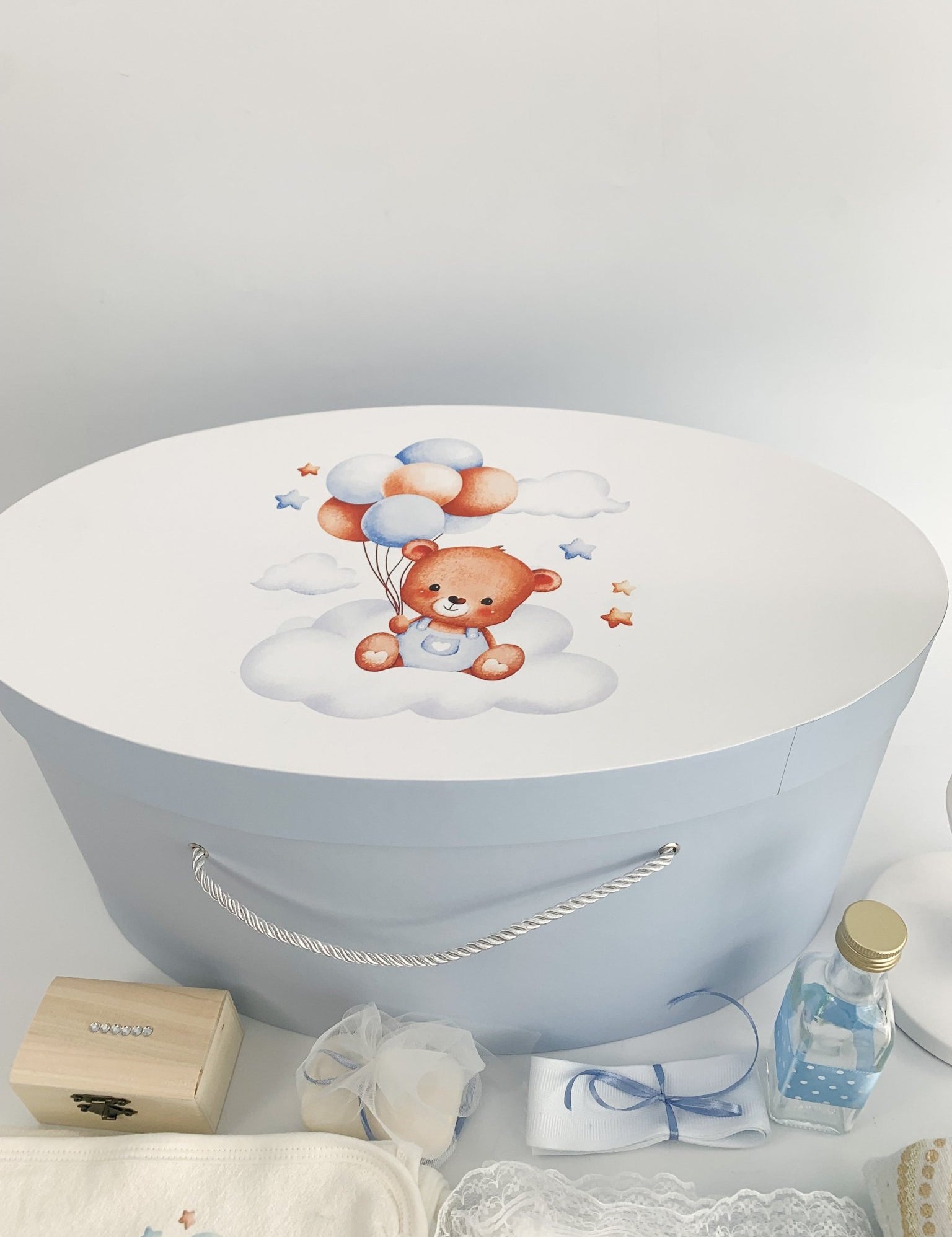 Trusou botez complet albastru cu ursulet cu baloane - Botez bebelusi
