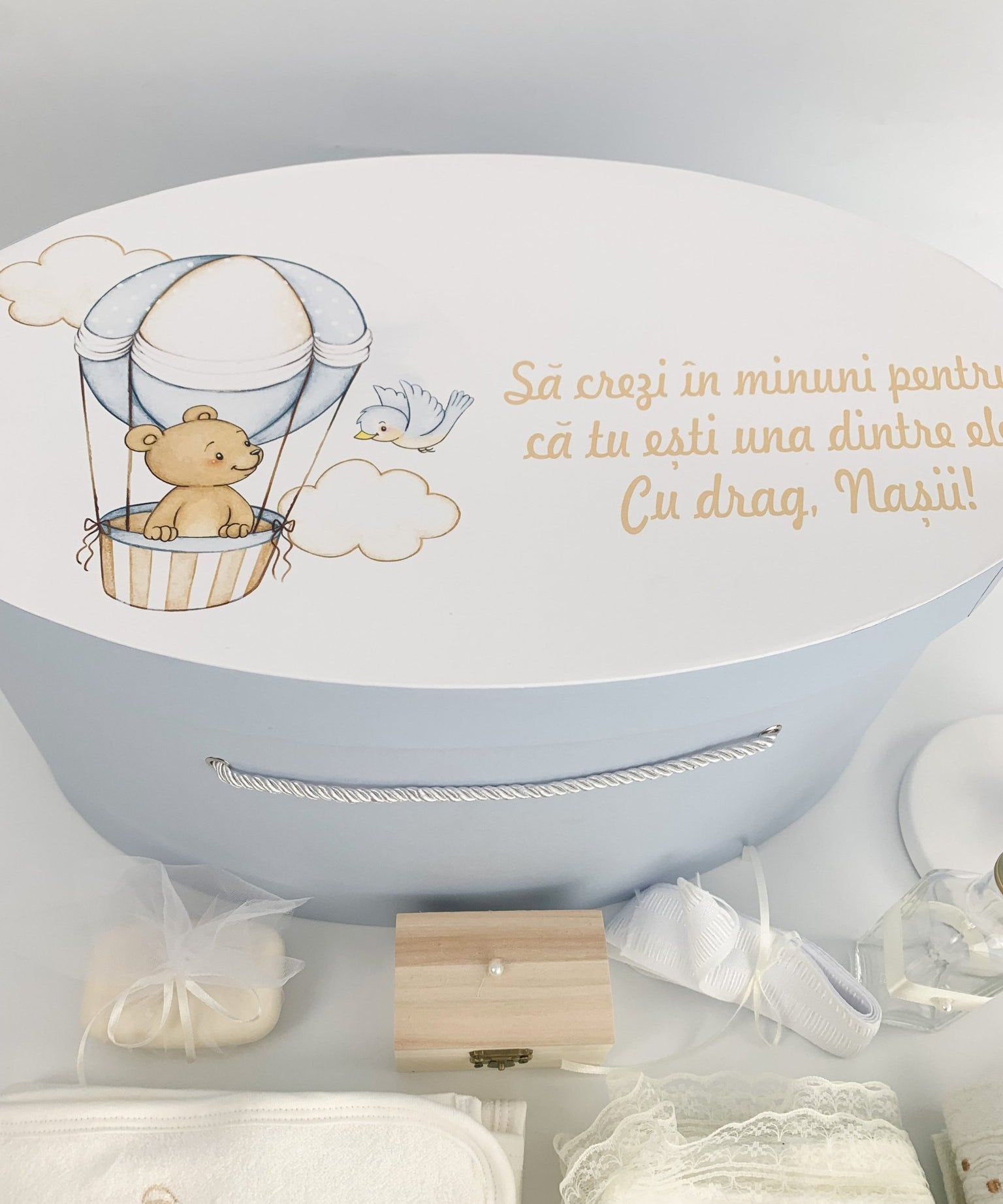 Trusou botez complet albastru cu ursulet cu baloane - Botez bebelusi