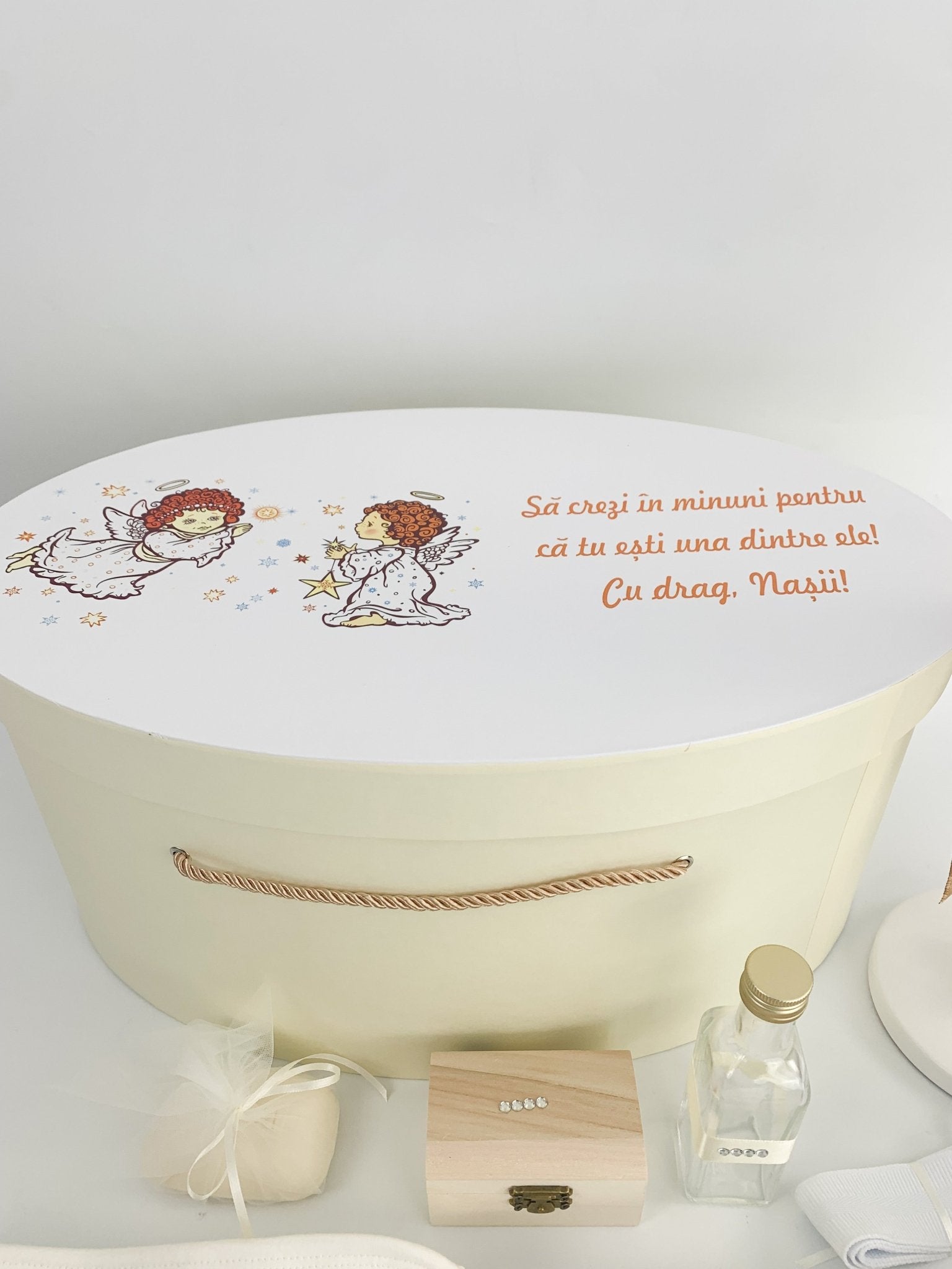 Trusou botez complet auriu cu ingerasi - Botez bebelusi