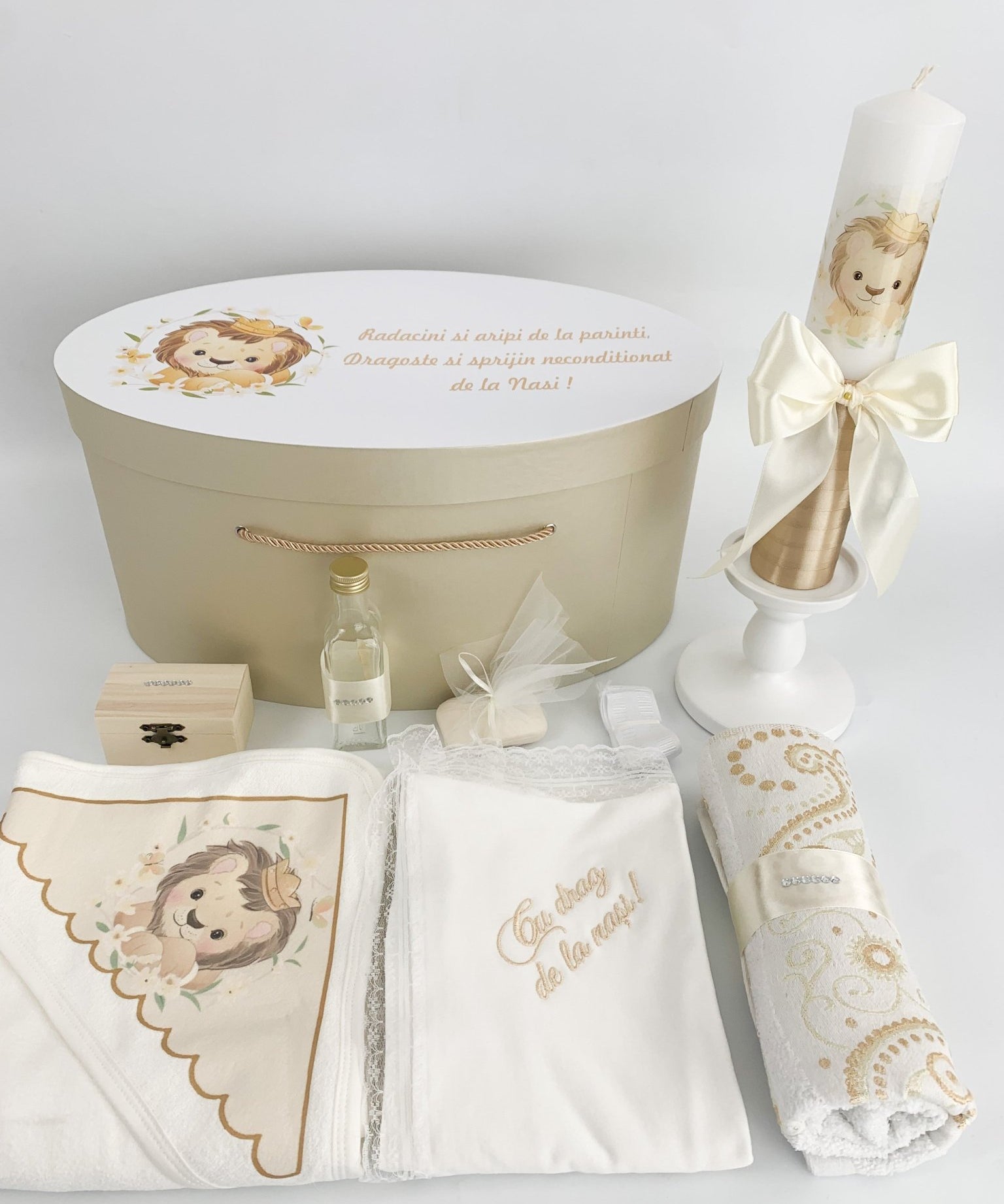 Trusou botez complet auriu cu leu - Botez bebelusi