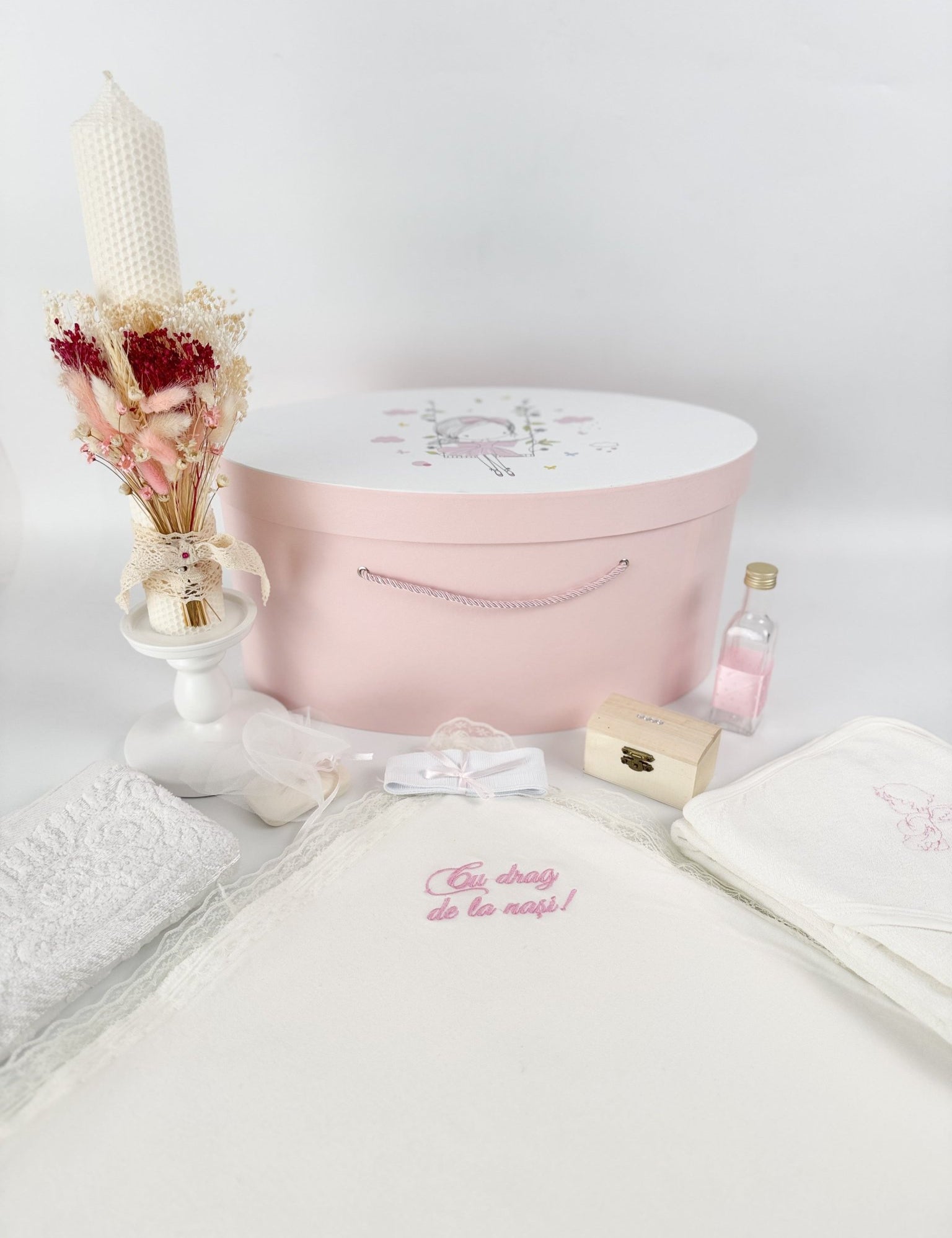 Trusou botez complet cu fetita in leagan - Botez bebelusi