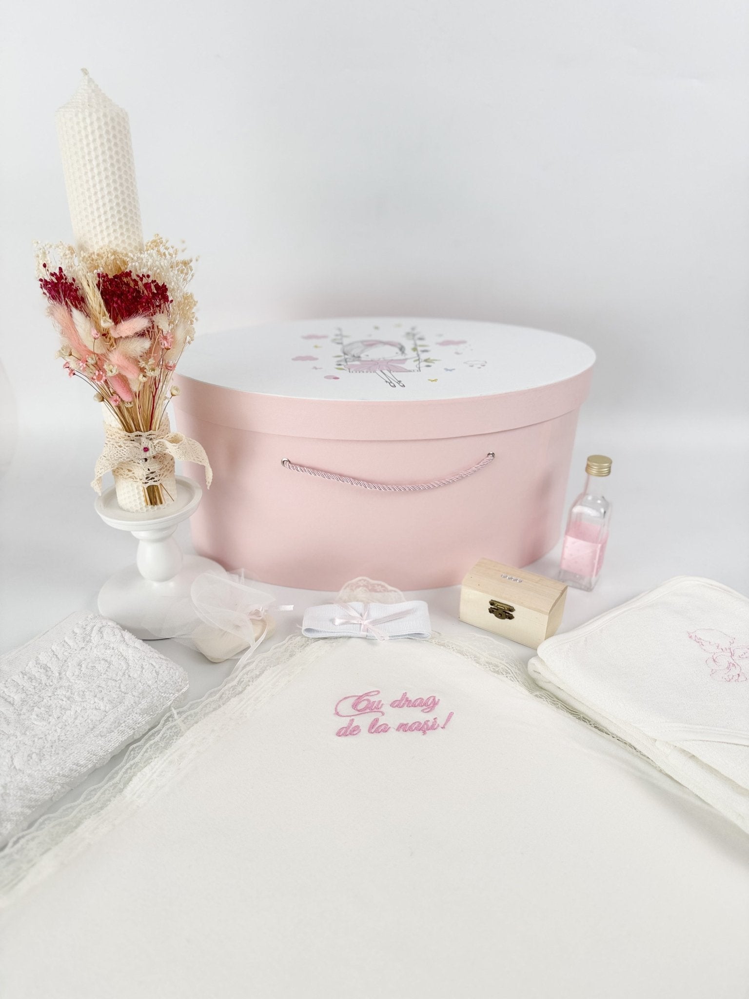 Trusou botez complet cu fetita in leagan - Botez bebelusi