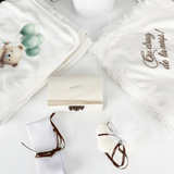 Trusou botez complet cu hainute, cufar si lumanare ceara naturala - Felix - Botez bebelusi