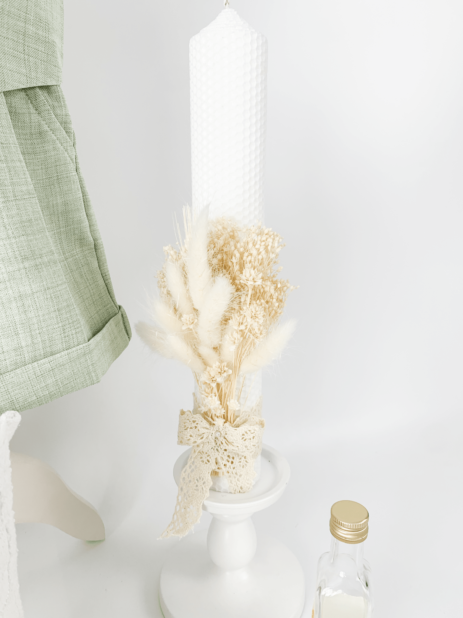 Trusou botez complet cu hainute, cufar si lumanare ceara naturala - Mateut - Botez bebelusi
