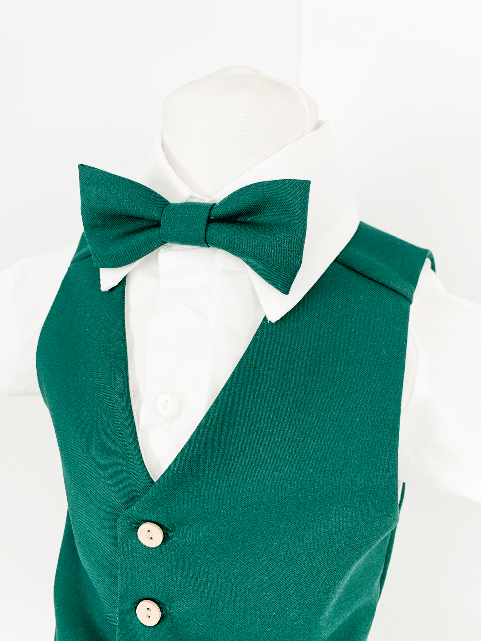 Trusou botez complet cu hainute si lumanare personalizata hand made - Alesio - Botez bebelusi