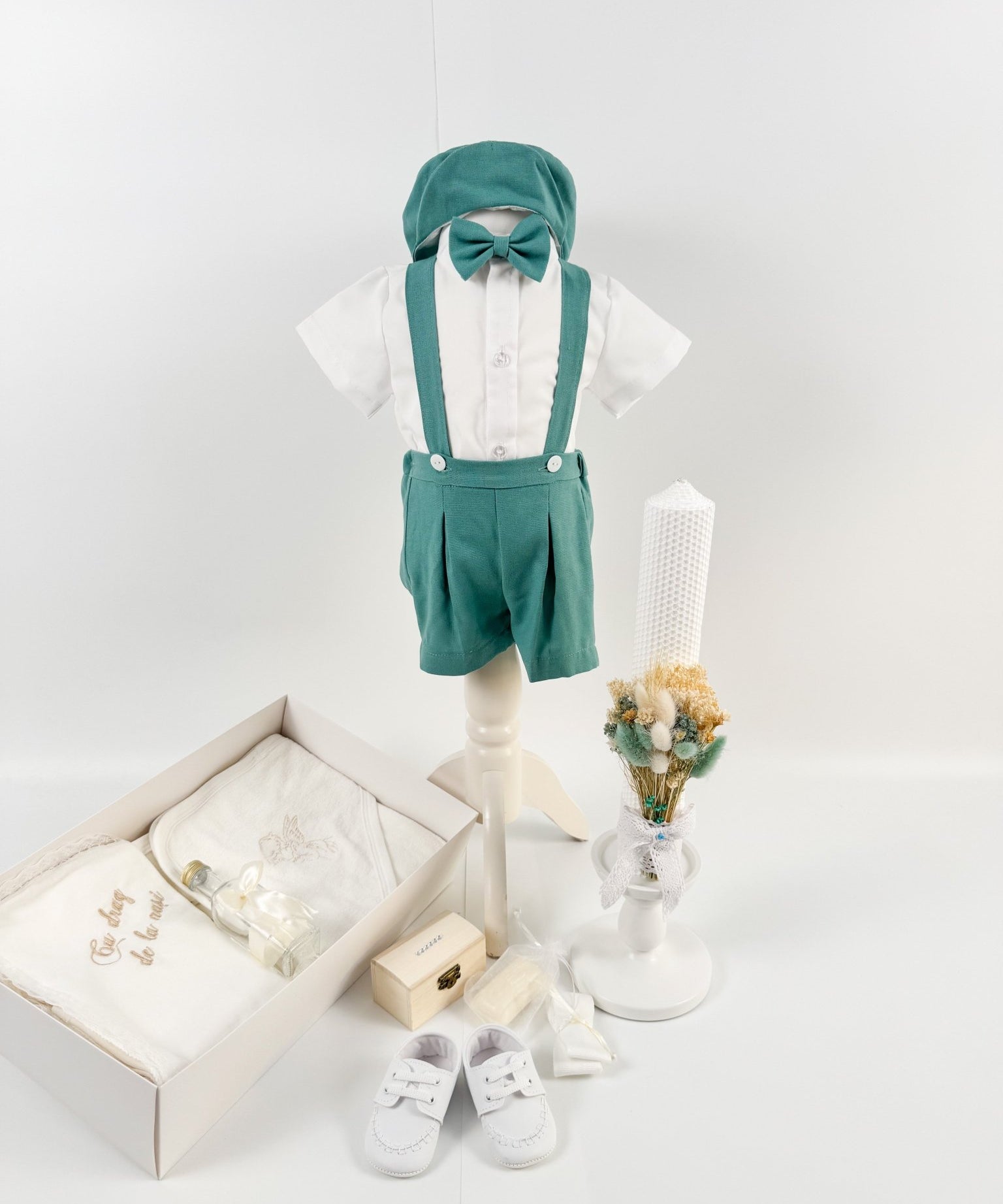 Trusou botez complet cu hainute si lumanare personalizata hand made - Luci - Botez bebelusi
