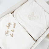 Trusou botez complet cu hainute si lumanare personalizata hand made - Silviu - Botez bebelusi