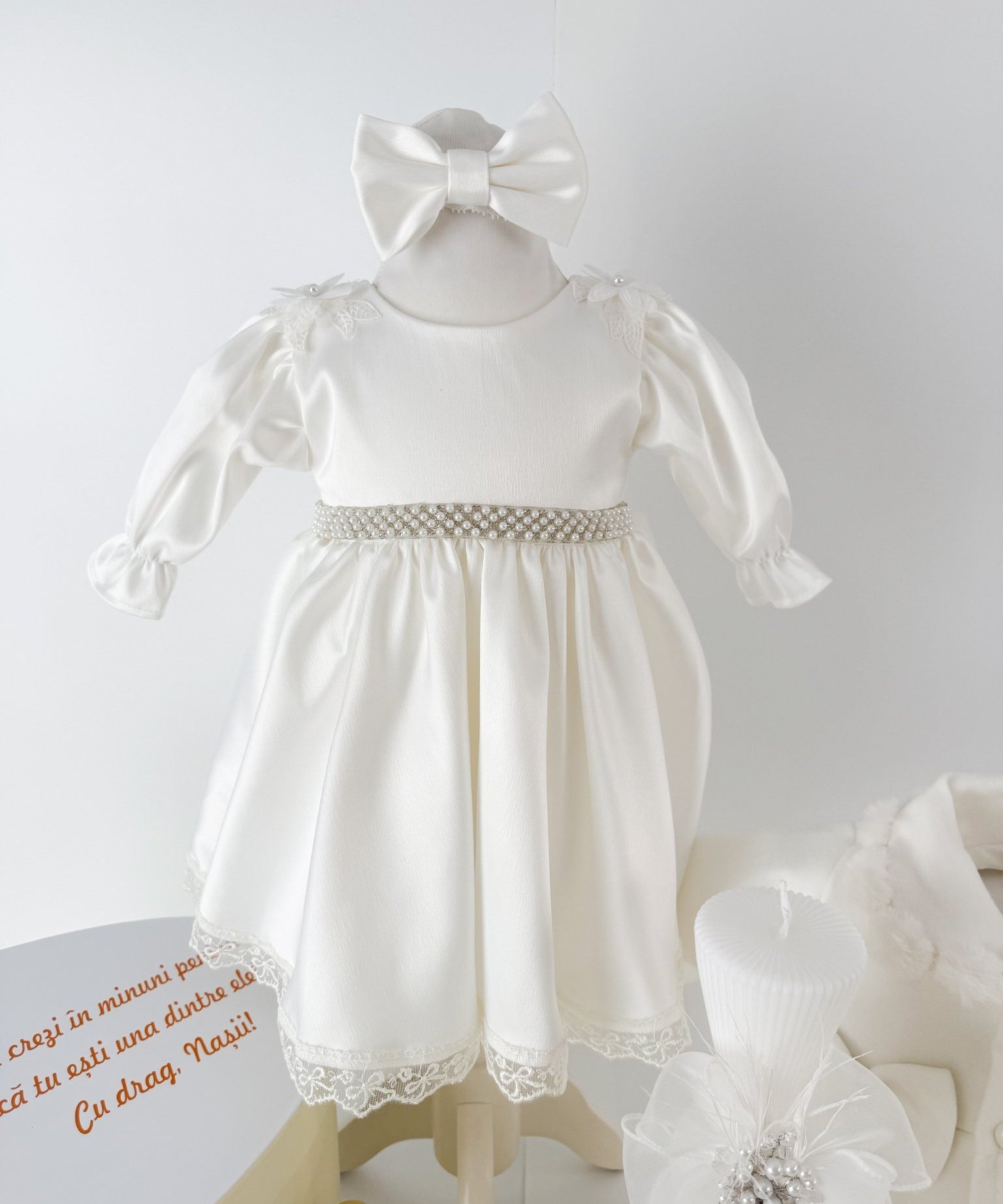 Trusou botez complet cu rochita eleganta, palton si lumanare personalizata manual - Cristina - Botez bebelusi