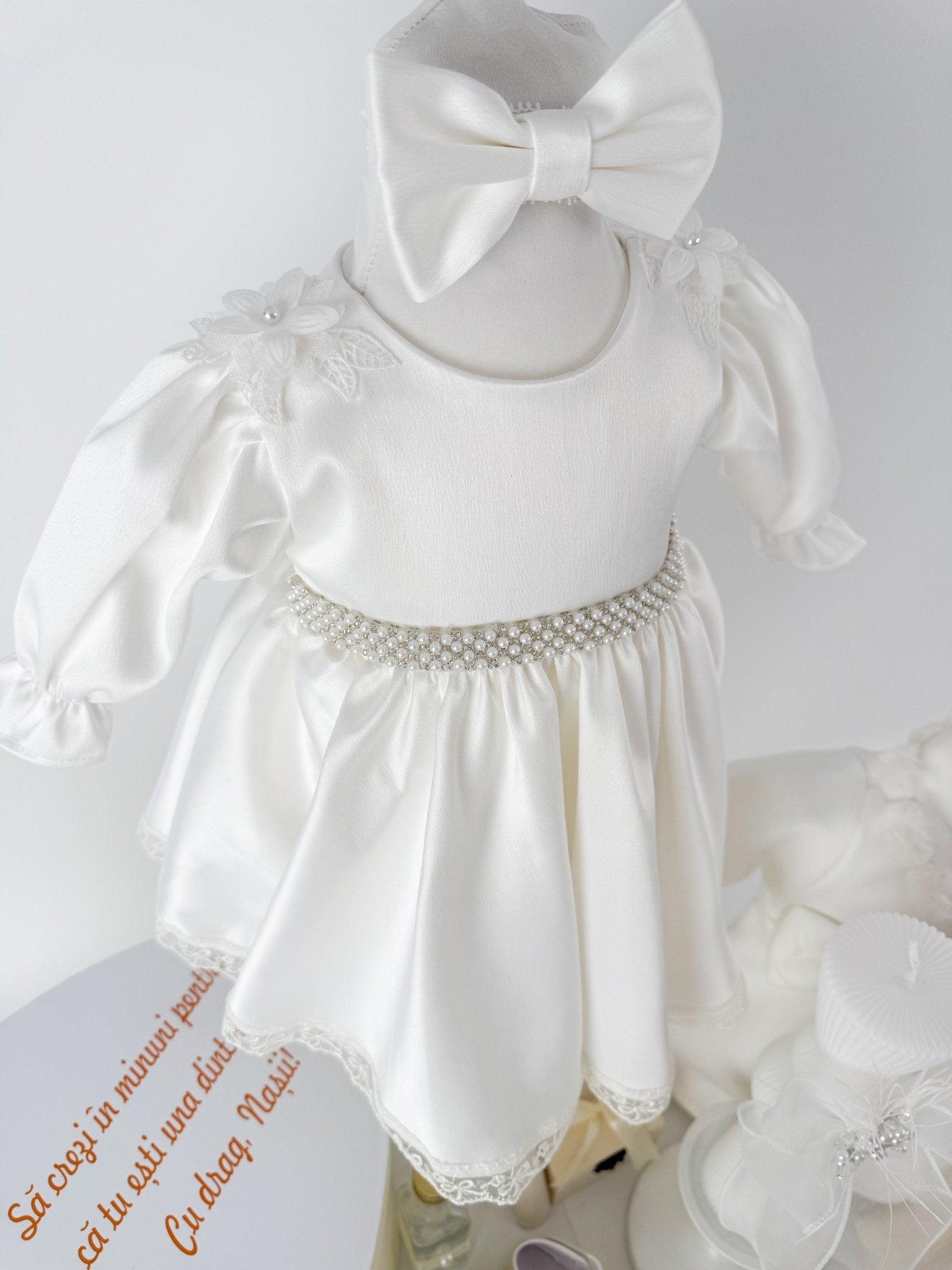 Trusou botez complet cu rochita eleganta, palton si lumanare personalizata manual - Cristina - Botez bebelusi
