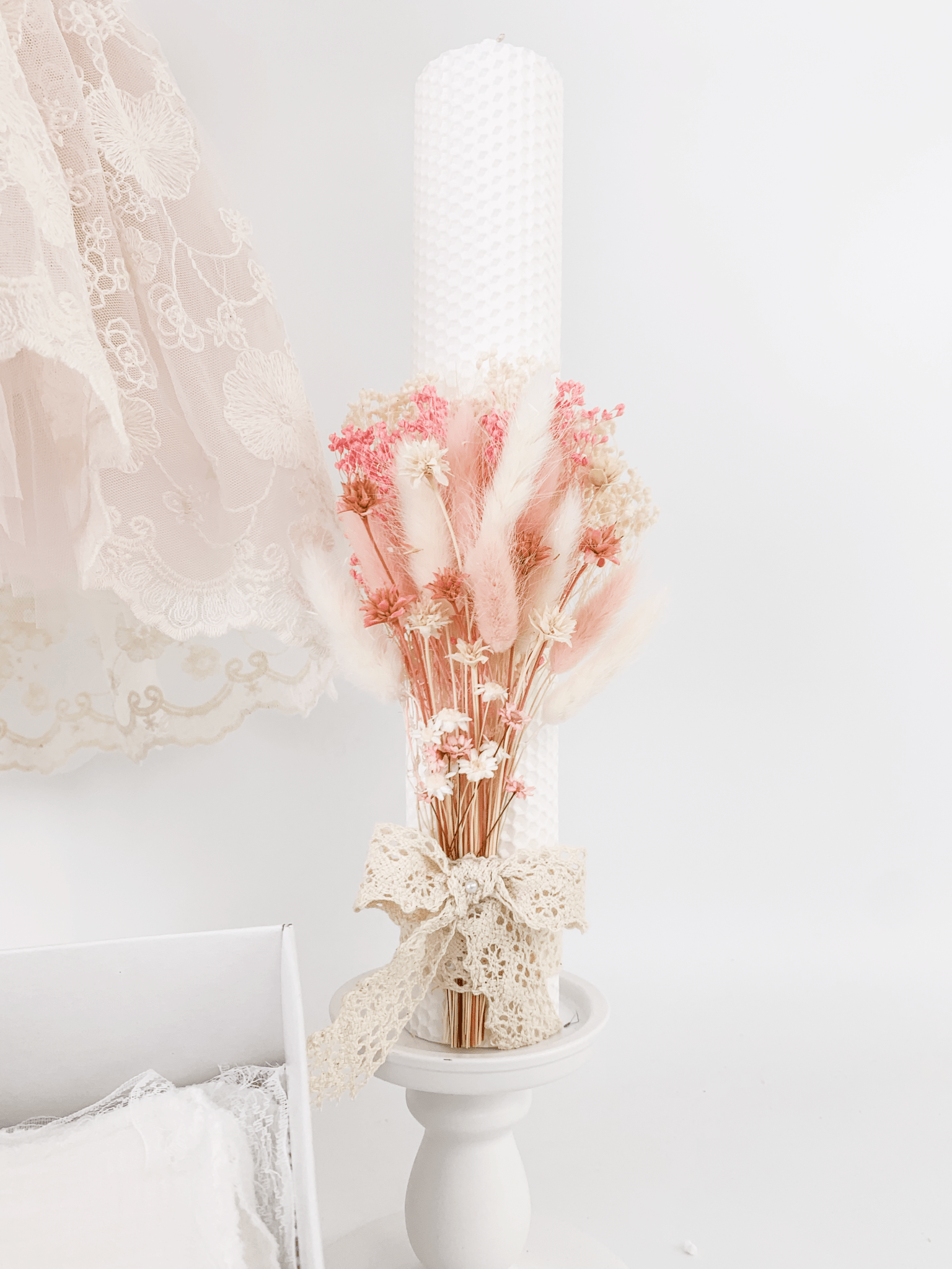 Trusou botez complet cu rochita eleganta si lumanare ceara naturala - Beatris - Botez bebelusi