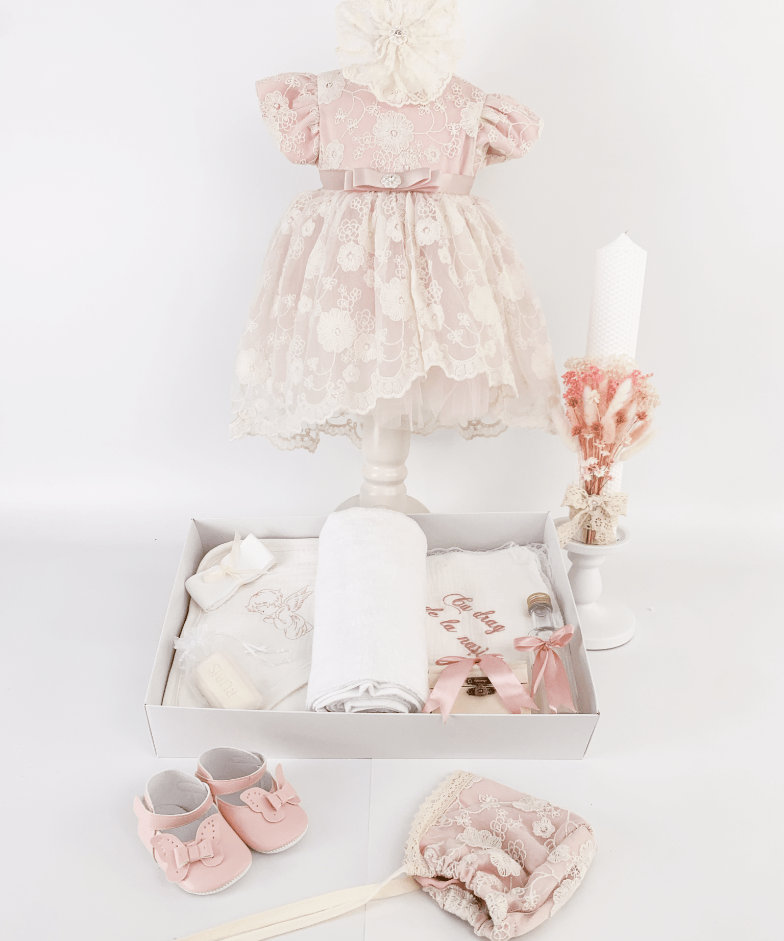 Trusou botez complet cu rochita eleganta si lumanare ceara naturala - Beatris - Botez bebelusi