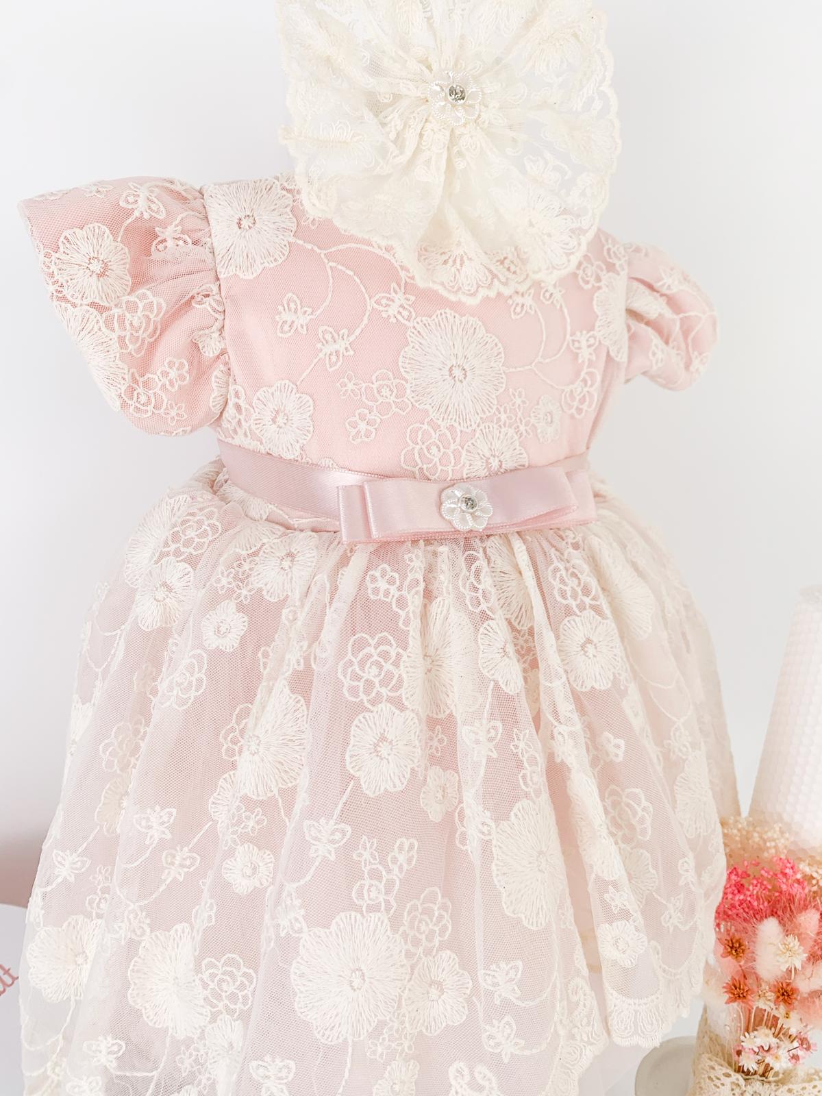 Trusou botez complet cu rochita eleganta si lumanare ceara naturala - Dania - Botez bebelusi