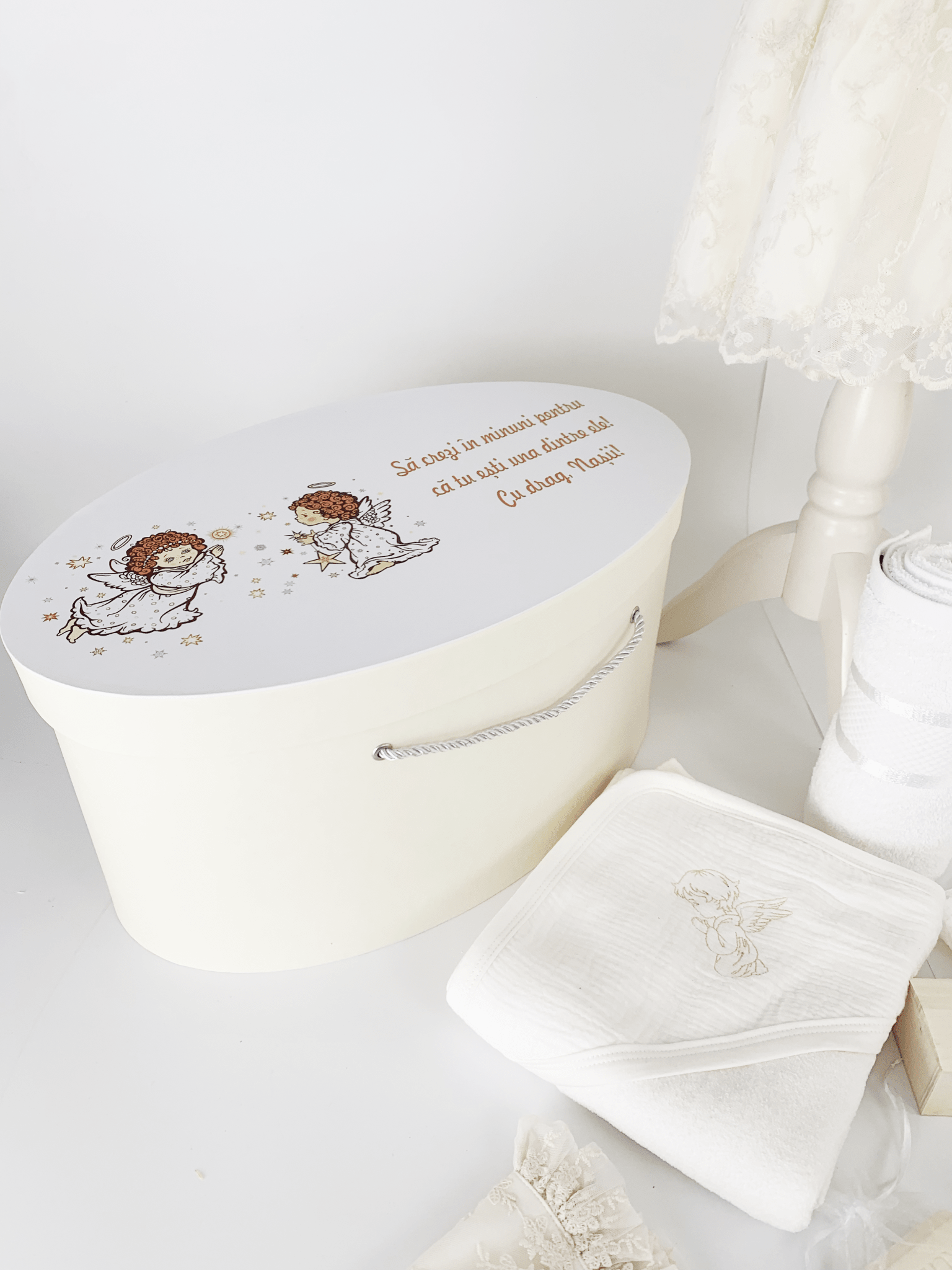 Trusou botez complet cu rochita eleganta si lumanare ceara naturala - Inez - Botez bebelusi