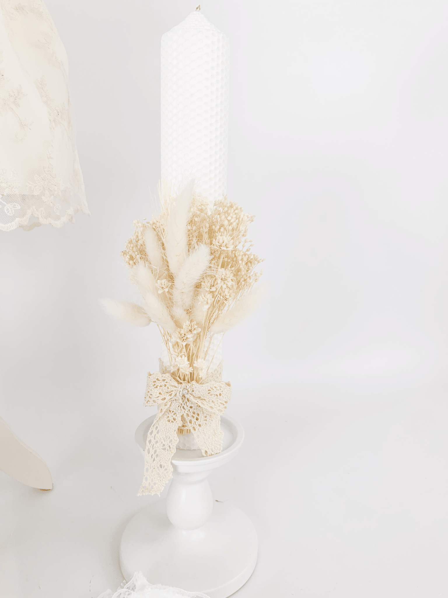Trusou botez complet cu rochita eleganta si lumanare ceara naturala - Inez - Botez bebelusi