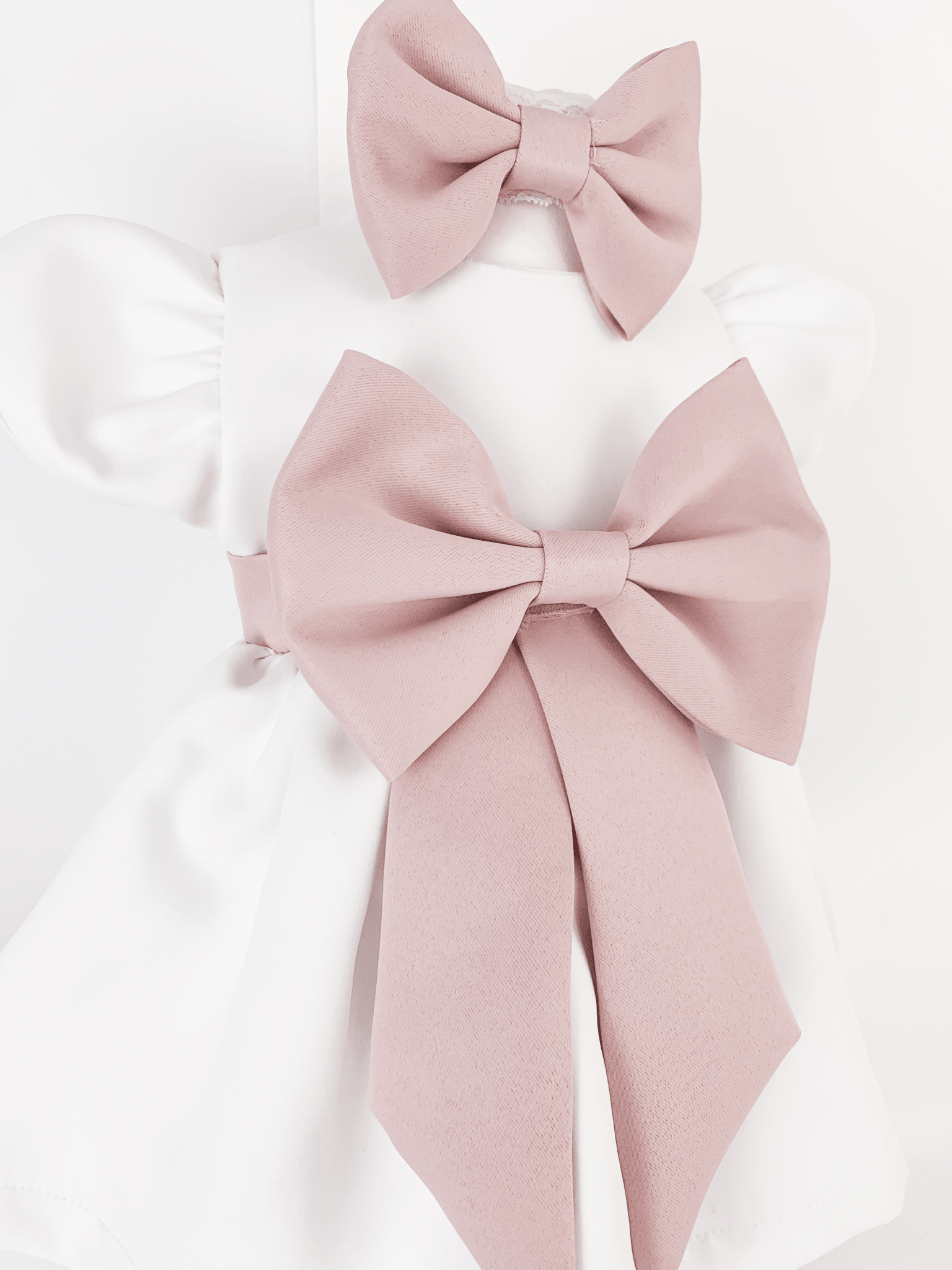 Trusou botez complet cu rochita eleganta si lumanare personalizata hand made - Anelys - Botez bebelusi