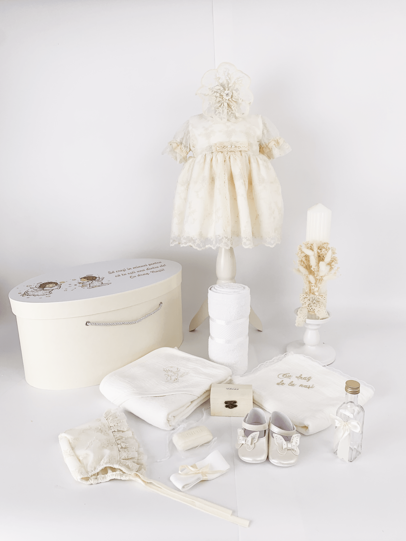 Trusou botez complet cu rochita eleganta si lumanare personalizata hand made - Ania - Botez bebelusi