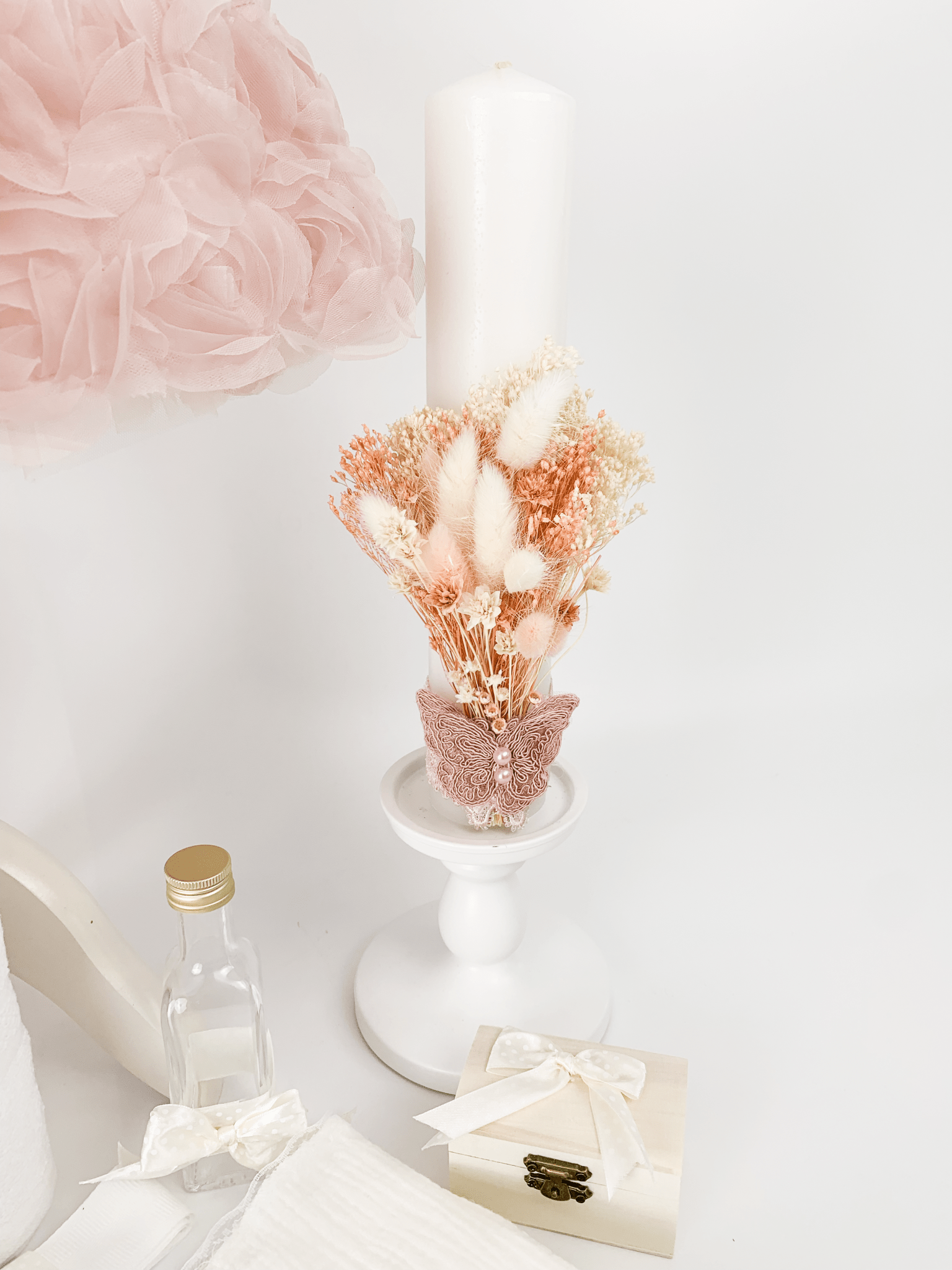 Trusou botez complet cu rochita eleganta si lumanare personalizata hand made - Genevive - Botez bebelusi