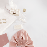 Trusou botez complet cu rochita eleganta si lumanare personalizata hand made - Olimpia - Botez bebelusi