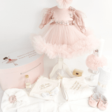 Trusou botez complet cu rochita eleganta si lumanare personalizata manual - Adelaide - Botez bebelusi