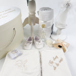 Trusou botez complet cu rochita eleganta si lumanare personalizata manual - Carmenuta - Botez bebelusi