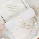 Trusou botez complet cu rochita eleganta si lumanare personalizata manual - Claire - Botez bebelusi