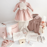Trusou botez complet cu rochita eleganta si lumanare personalizata manual - Cristine - Botez bebelusi