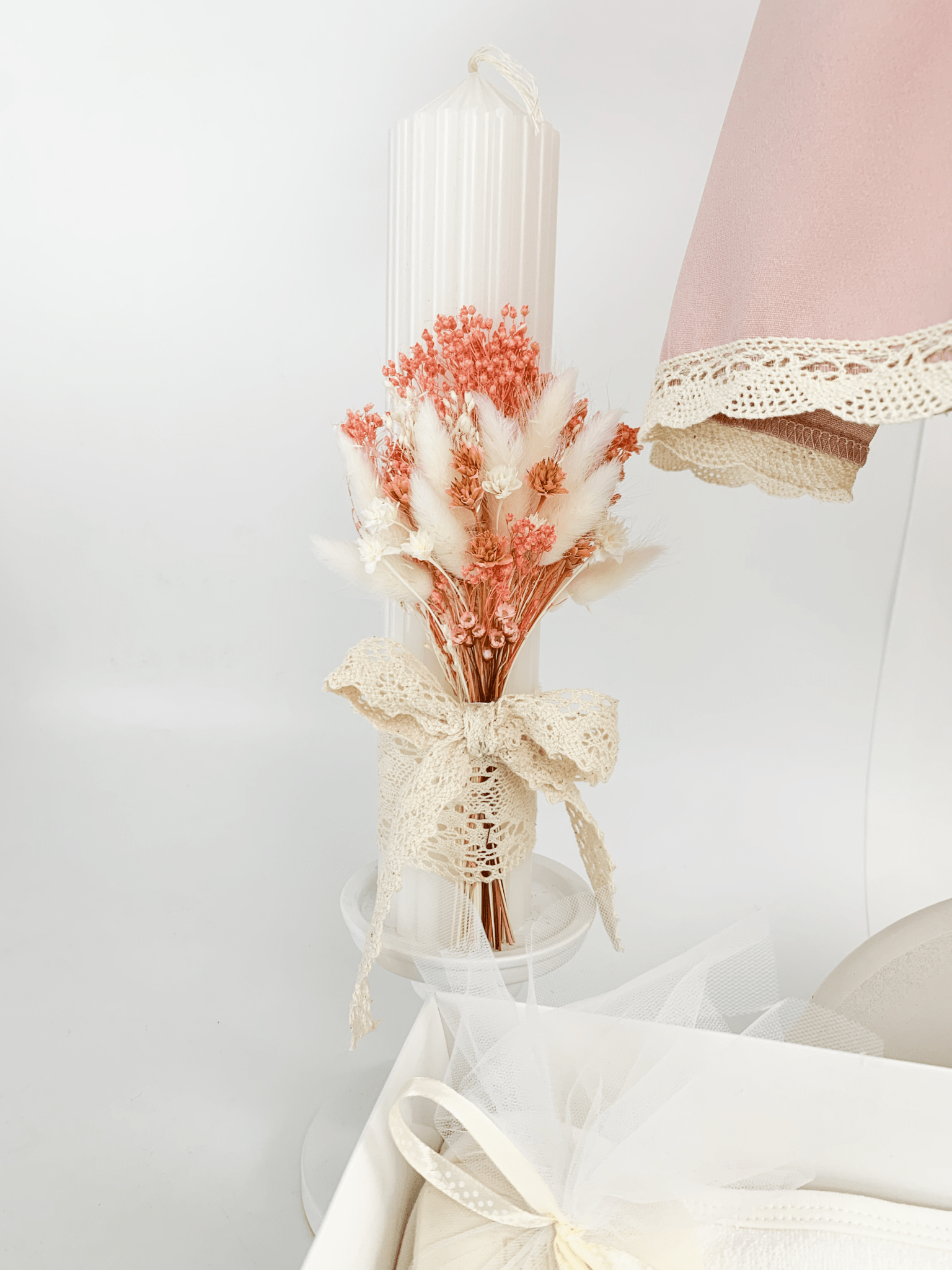 Trusou botez complet cu rochita eleganta si lumanare personalizata manual - Cristinica - Botez bebelusi