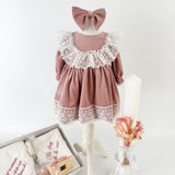Trusou botez complet cu rochita eleganta si lumanare personalizata manual - Dienuta - Botez bebelusi