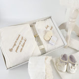 Trusou botez complet cu rochita eleganta si lumanare personalizata manual - Ecateris - Botez bebelusi