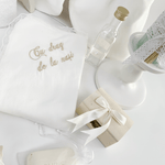 Trusou botez complet cu rochita eleganta si lumanare personalizata manual - Ionita - Botez bebelusi
