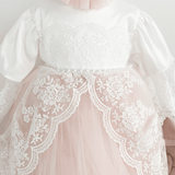 Trusou botez complet cu rochita eleganta si lumanare personalizata manual - Leah - Botez bebelusi