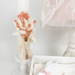 Trusou botez complet cu rochita eleganta si lumanare personalizata manual - Lola - Botez bebelusi