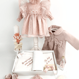 Trusou botez complet cu rochita eleganta si lumanare personalizata manual - Mirabel - Botez bebelusi