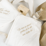 Trusou botez complet cu rochita eleganta si lumanare personalizata manual - Pauline - Botez bebelusi
