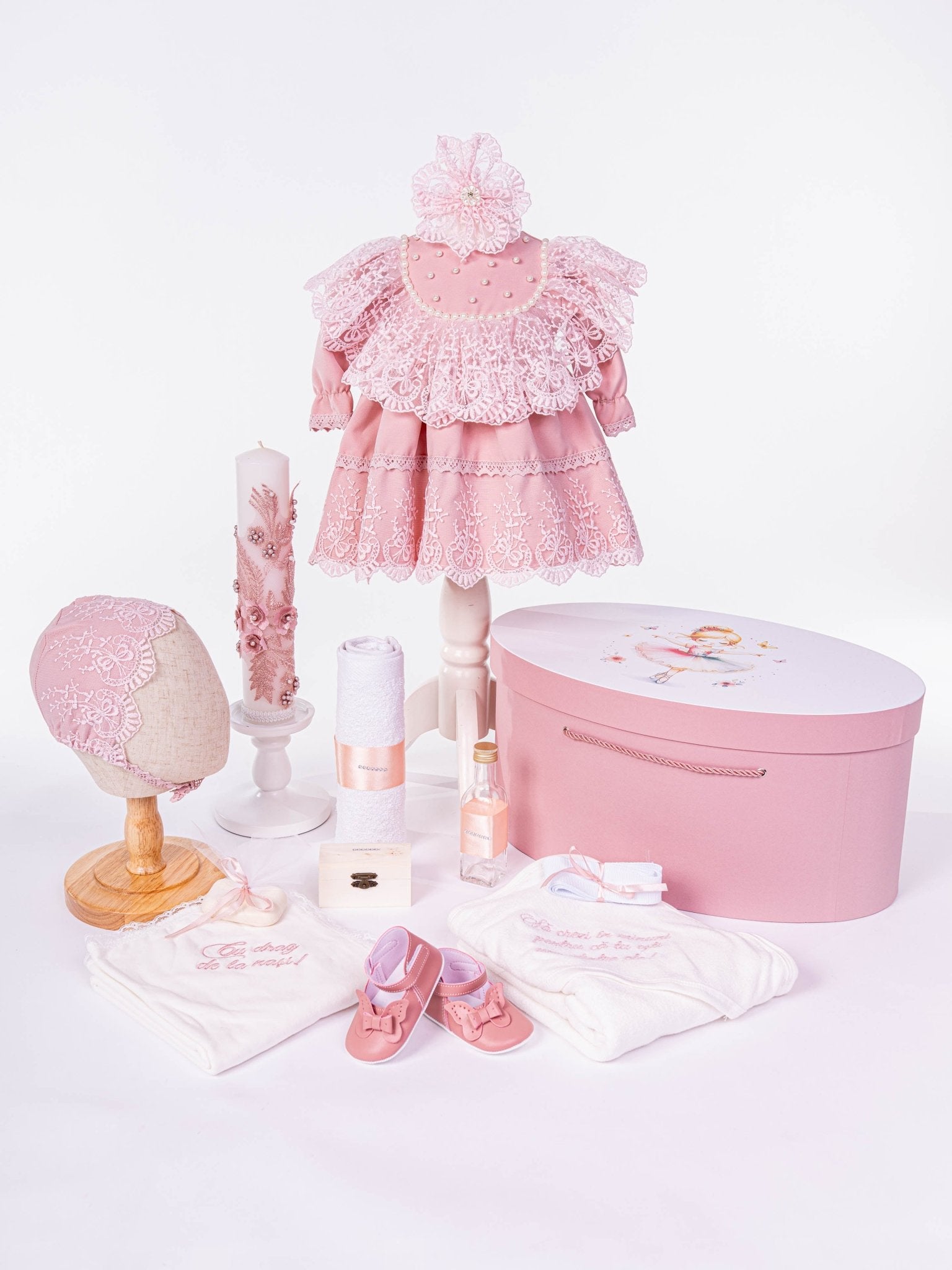 Trusou botez hand made cu rochita, lumanare si accesorii personalizate - Frederica - Botez bebelusi
