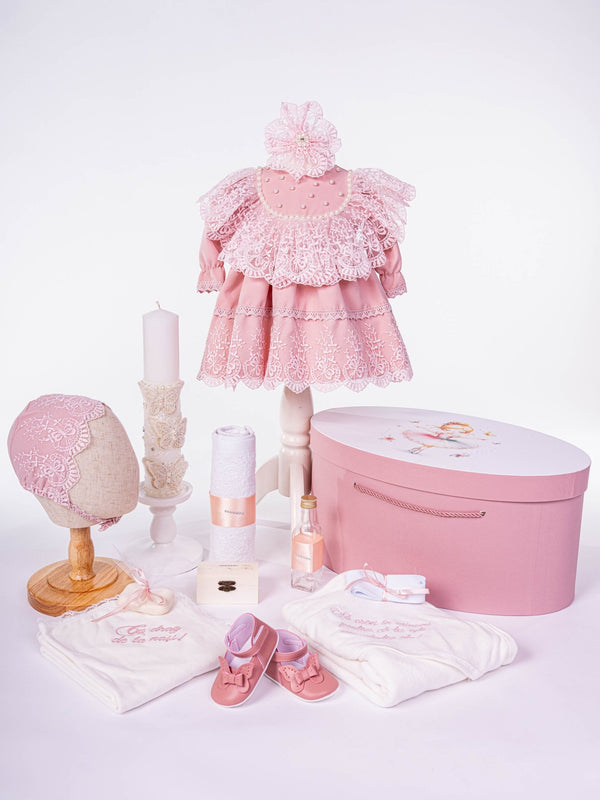 Trusou botez hand made cu rochita, lumanare si accesorii personalizate - Gisela - Botez bebelusi