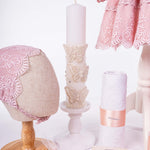 Trusou botez hand made cu rochita, lumanare si accesorii personalizate - Gisela - Botez bebelusi