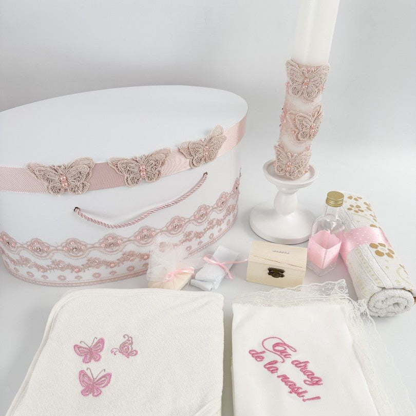 Trusou complet fetita roz cu fluturasi - Botez bebelusi