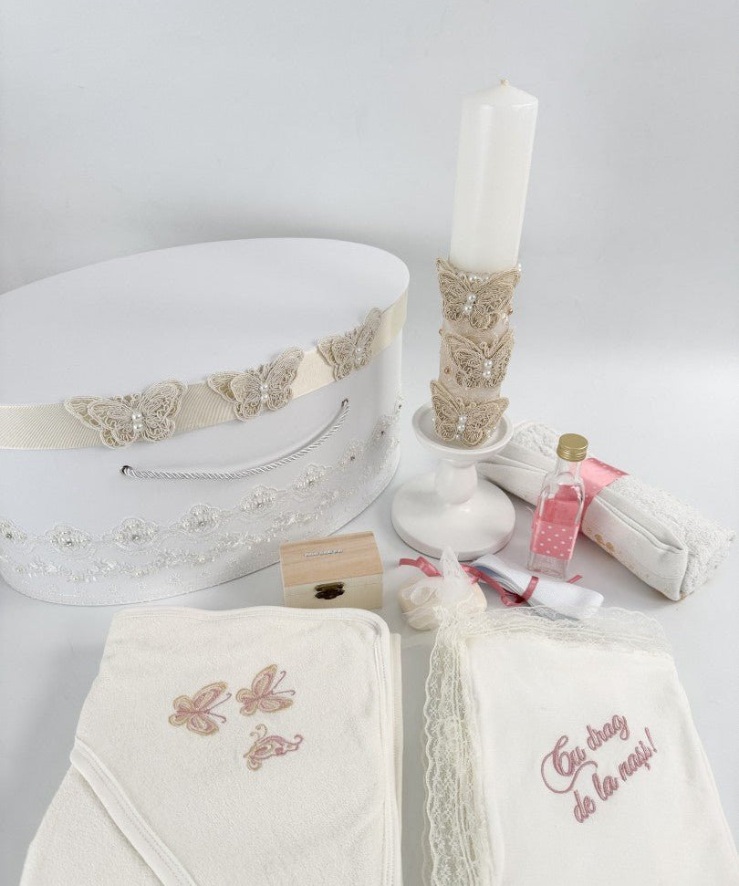 Trusou complet fetita roz pudra cu fluturasi - Botez bebelusi