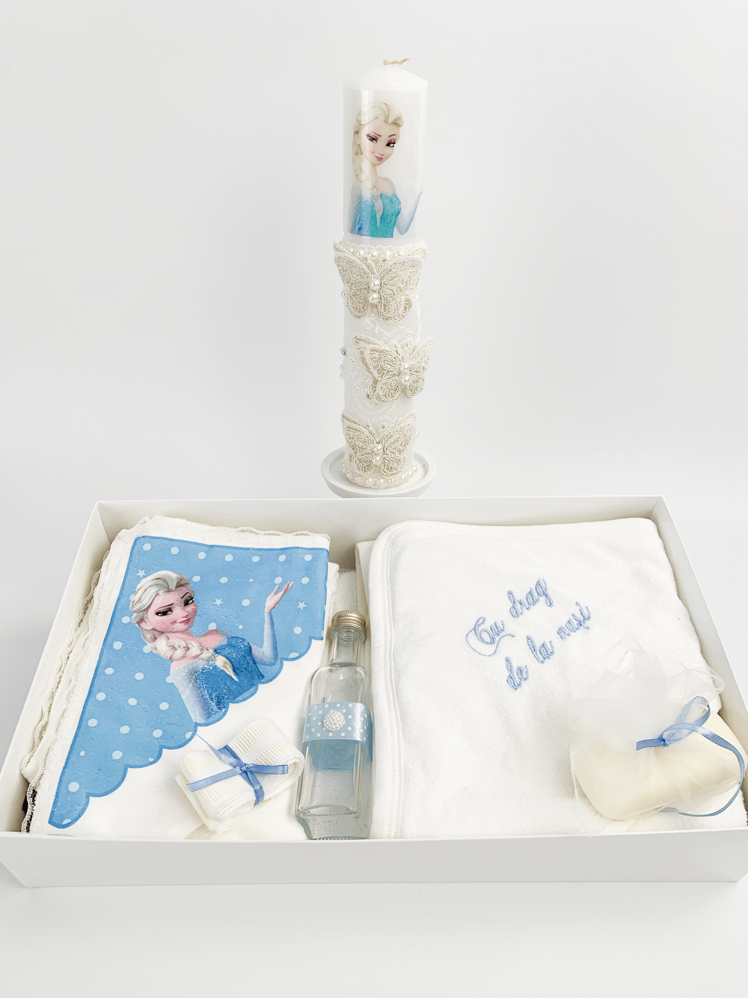 Trusou cu lumanare botez fetita Elsa - Botez bebelusi
