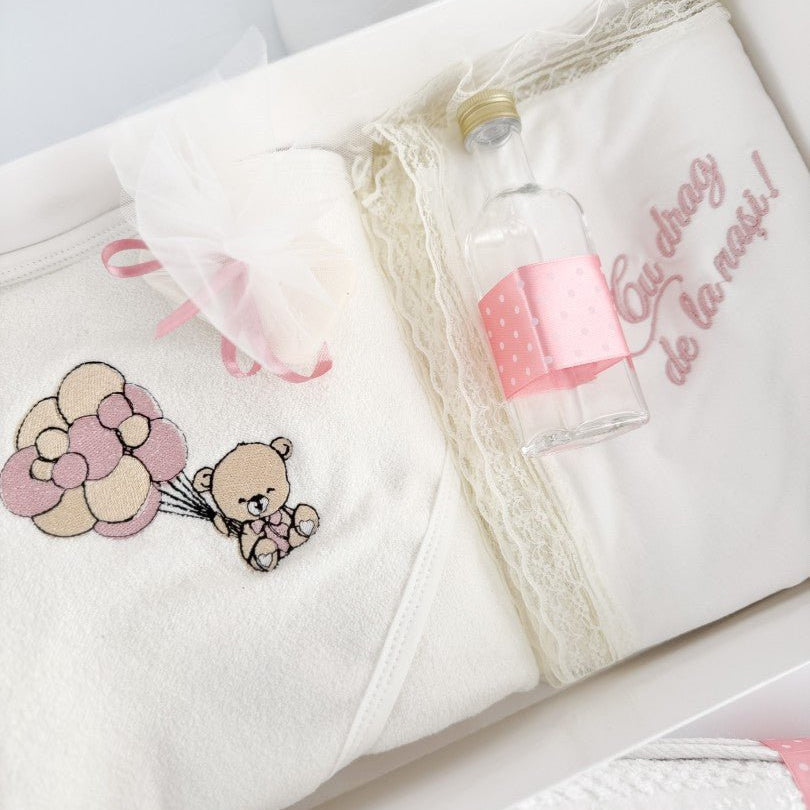 Trusou fetita roz cu ursulet cu baloane - Botez bebelusi