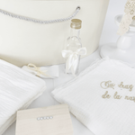 Trusou personalizat botez cu cufar, muselina si lumanare ceara naturala - Alesia - Botez bebelusi