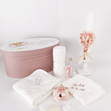 Trusou personalizat botez cu cufar, muselina si lumanare ceara naturala - Vivienne - Botez bebelusi