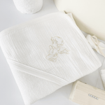 Trusou personalizat botez cu cufar, muselina si lumanare hand made - Alesia - Botez bebelusi