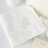 Trusou personalizat botez cu cufar, muselina si lumanare hand made - Alesia - Botez bebelusi