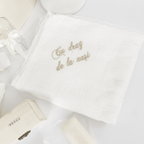 Trusou personalizat botez cu cufar, muselina si lumanare hand made - Alesia - Botez bebelusi