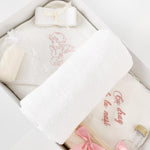 Trusou personalizat botez muselina si lumanare hand made - Talia - Botez bebelusi
