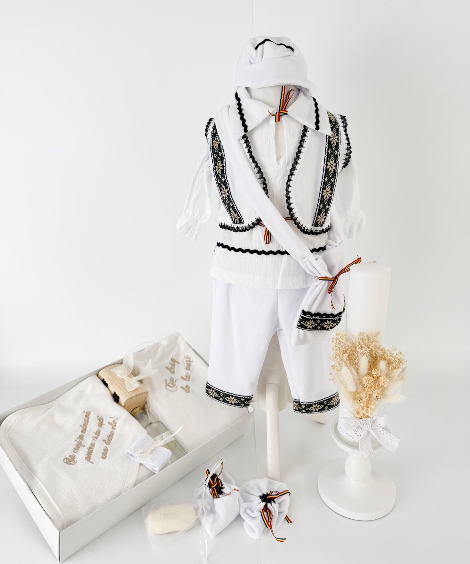 Trusou traditional botez baietei - Iliuta - Botez bebelusi